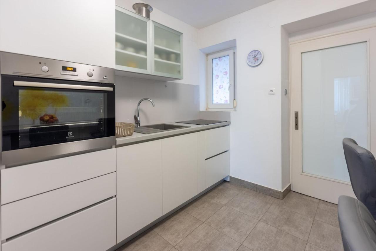 Apartment Andry 2 Crikvenica Ngoại thất bức ảnh